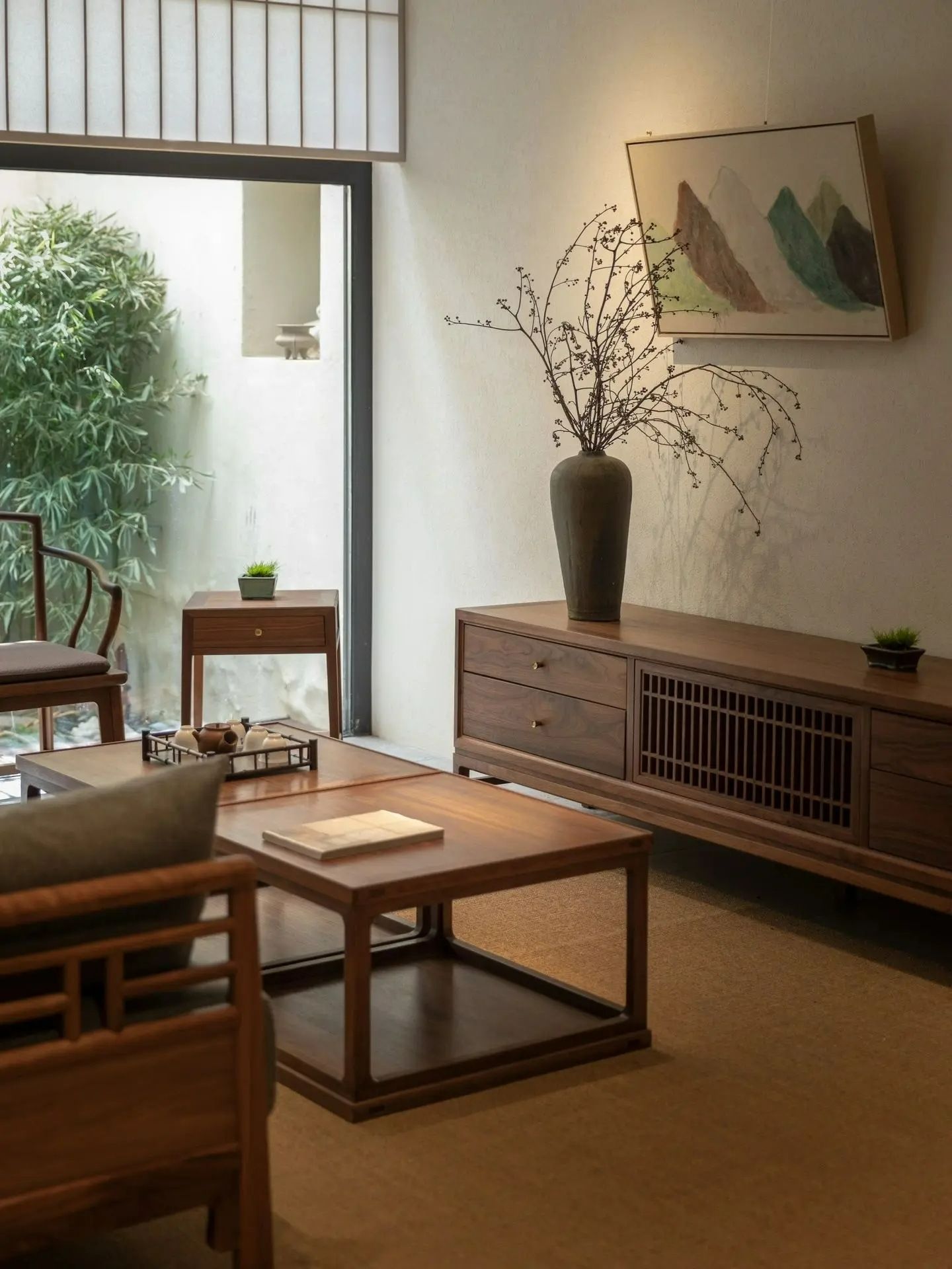 新中式家具定制應(yīng)該注意以下幾點！