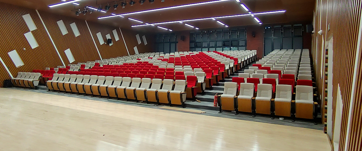 北京師范大學(xué)附屬實(shí)驗(yàn)中學(xué)